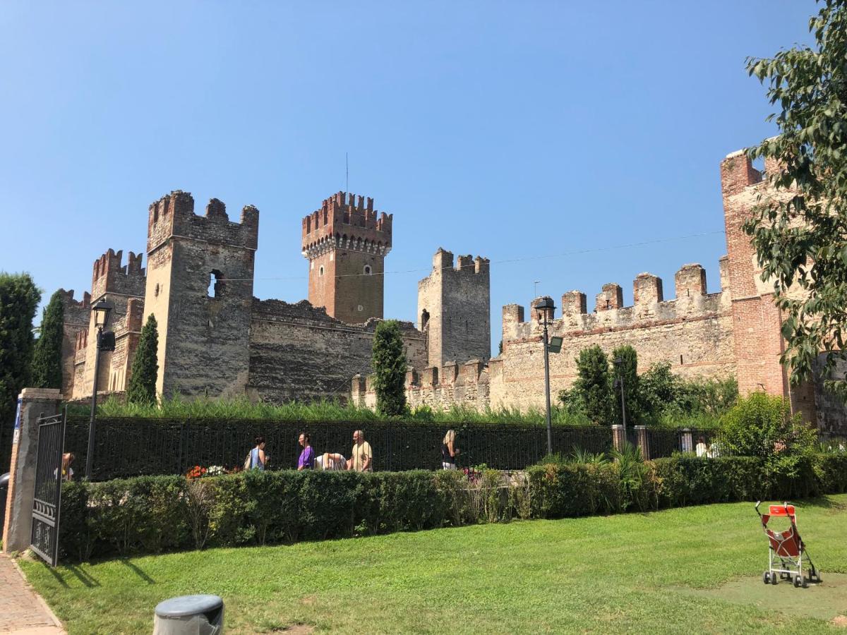 Castello Centro Storico Hotel Lazise Buitenkant foto
